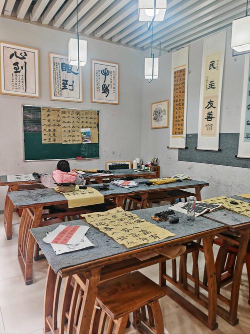 合肥庐上美术培训学校