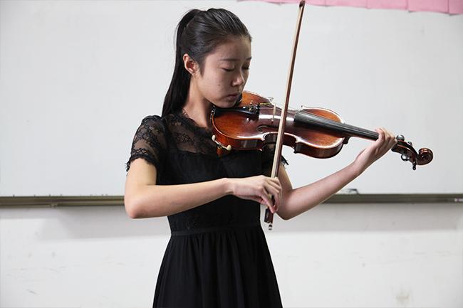 编导生艺考时要打扮吗