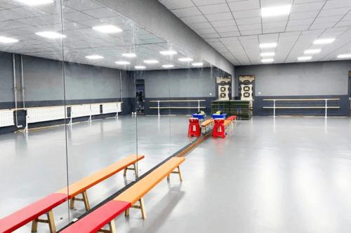 长春中等美术学校地址