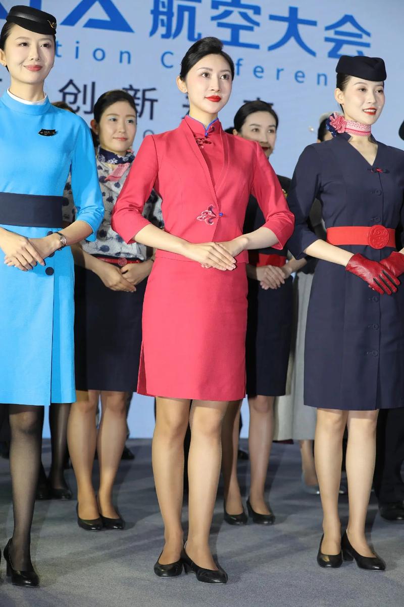 空乘艺考舞蹈服装搭配