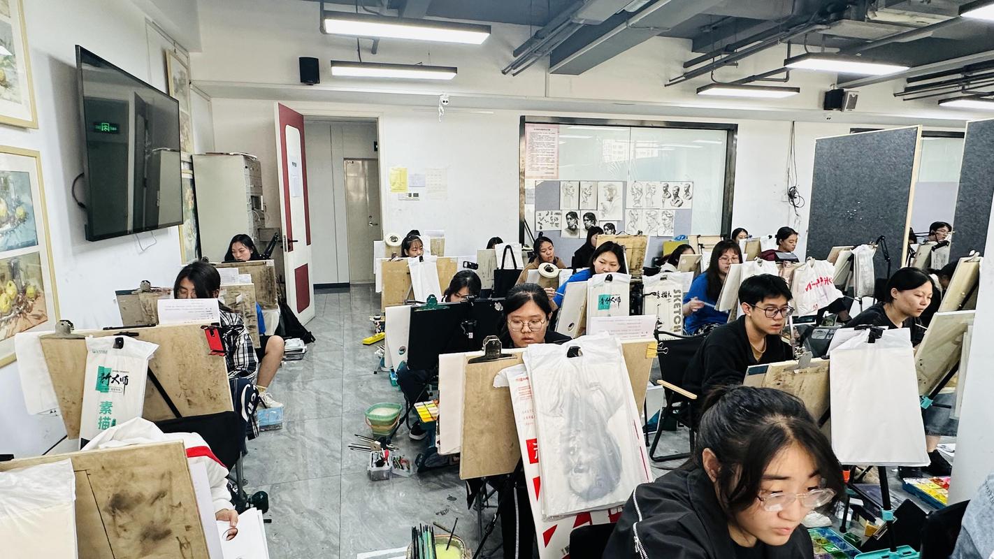 稴kh艺考美术培训班