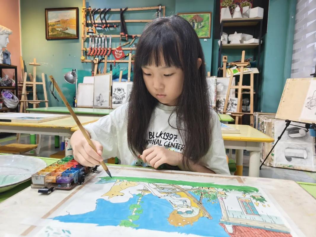 坚持做少儿美术的原因