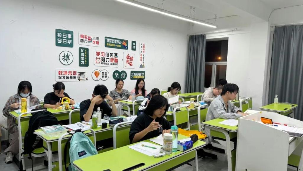 大连艺考培训班哪个好