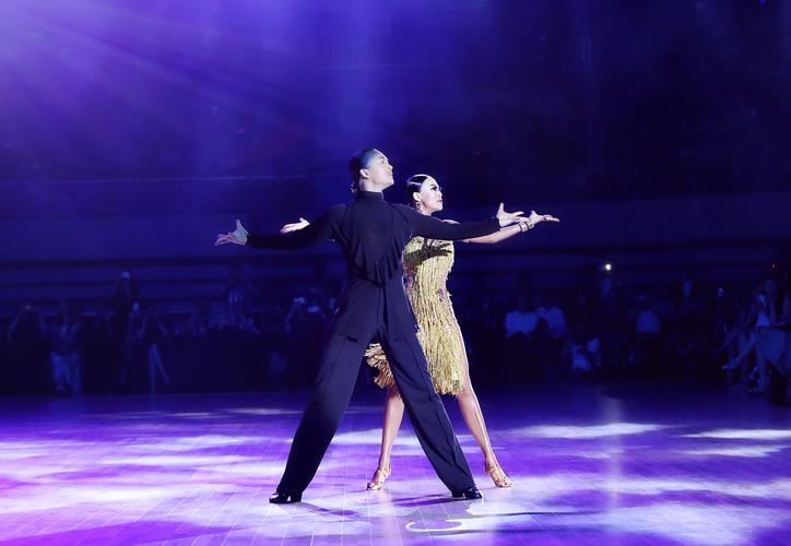 拉丁舞金牌六人组音乐