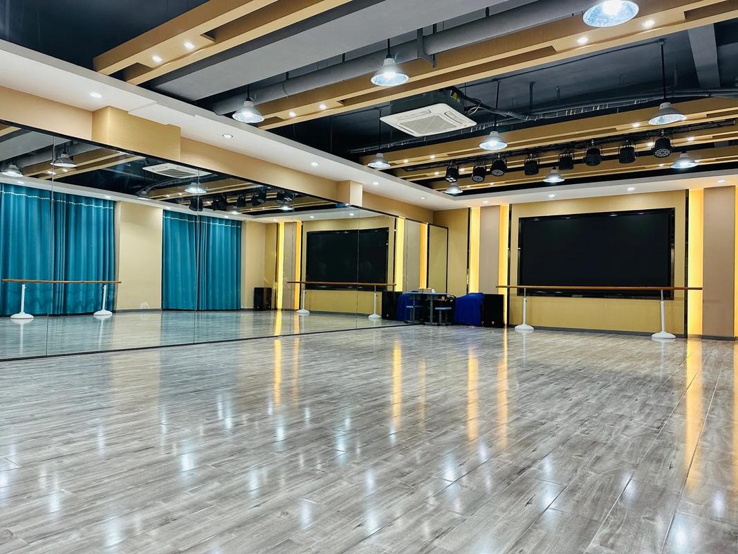 音乐舞蹈培训班哪里管