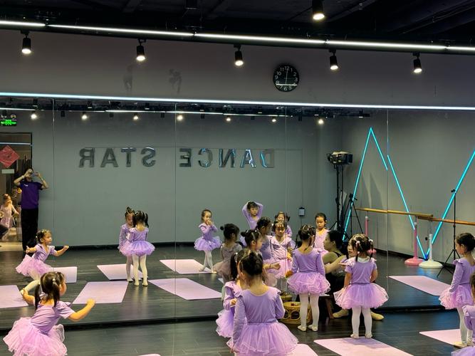 杭州知名幼儿舞蹈培训