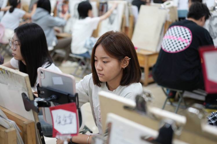 石家庄编辑艺考培训班