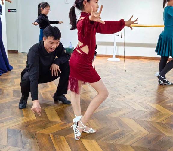 体育舞蹈培训机构点评