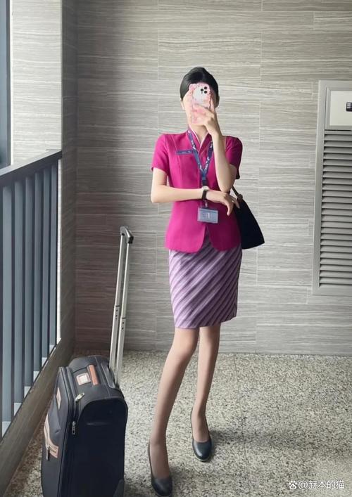 空乘艺考可以穿丝袜吗