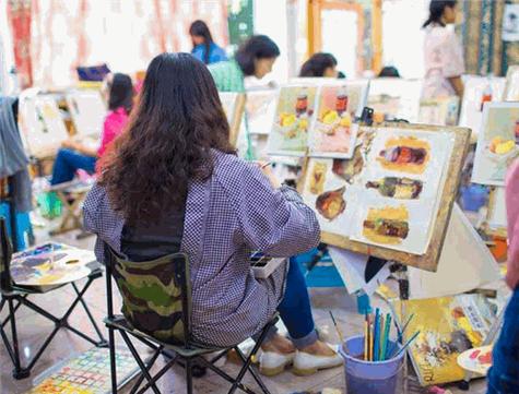 昆明鲁轩美术培训学校