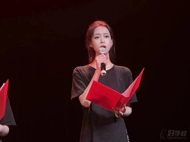 上海参加播音主持艺考