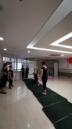 廊坊固安舞蹈培训学校