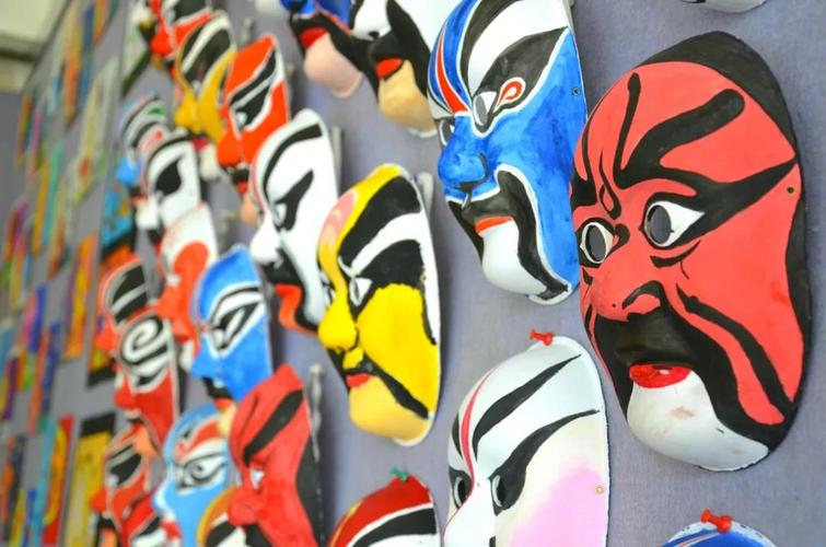 美术而言 东华好不好