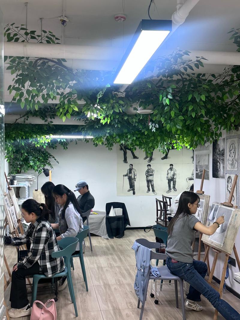 电脑美术设计培训学校