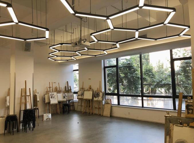 深圳欧阳美术培训中心