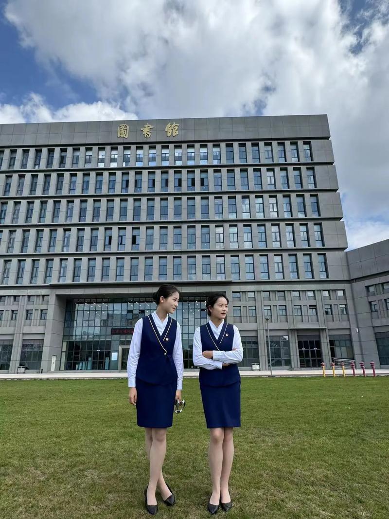 艺考空乘专业本科院校