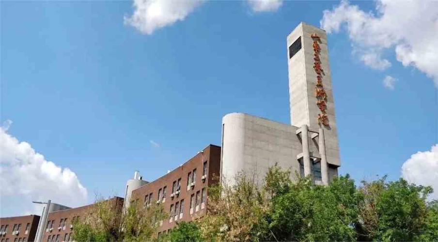 日照未来美术学校电话