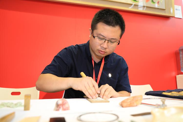 内蒙古艺考培训侯老师