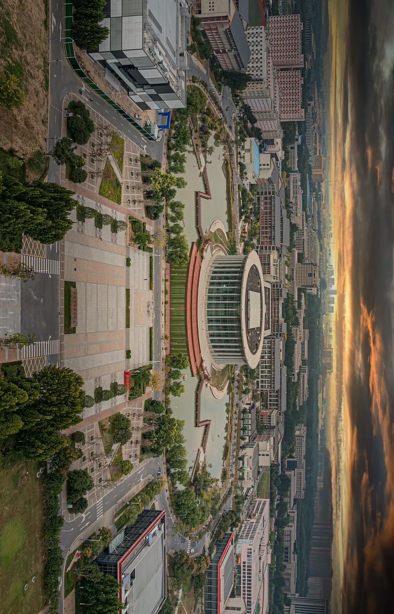 河南工艺美术学校学校