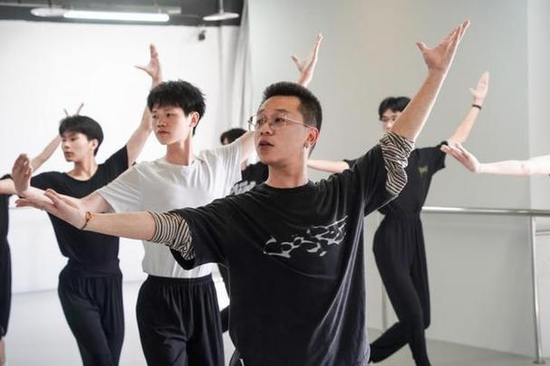 重庆表演系艺考培训班