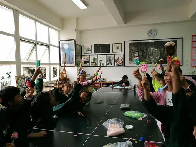 云南曲靖少儿美术培训