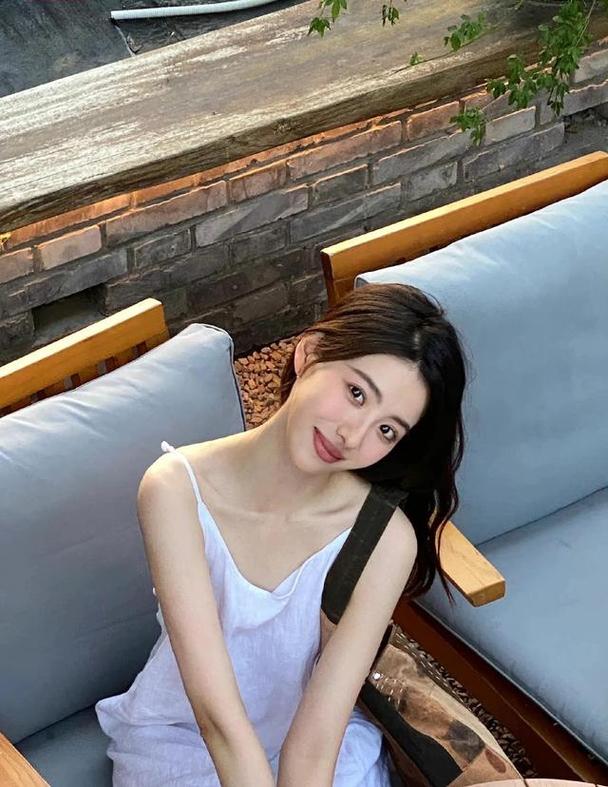 李秋瞳艺考是哪个机构