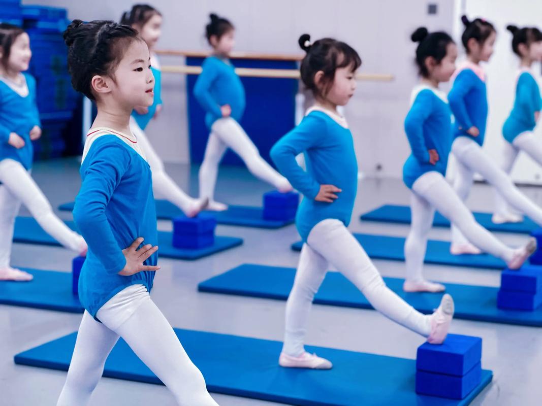 成都幼儿舞蹈哪里学好